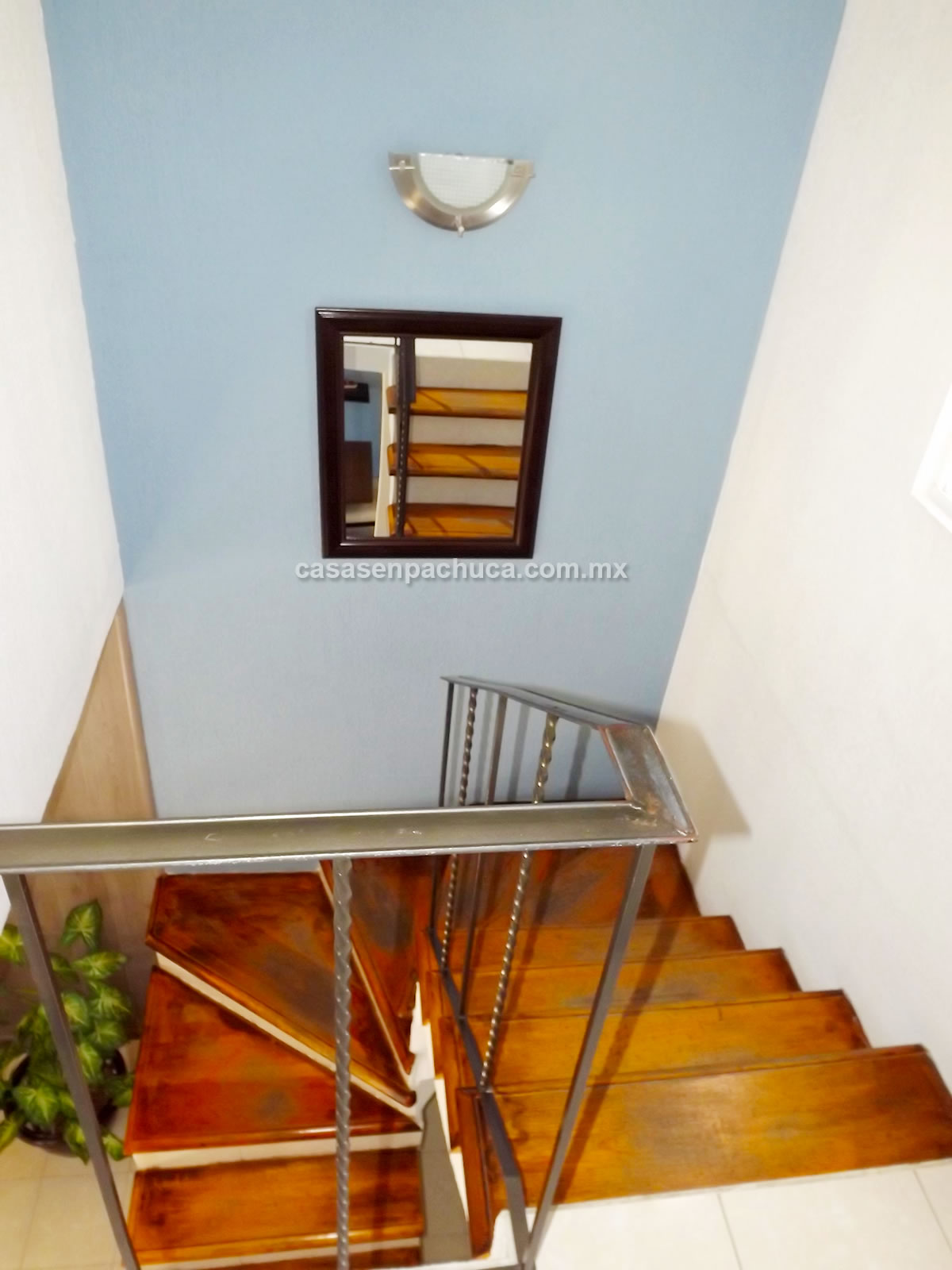 cubo escaleras casas en venta en pachuca de soto hidalgo 2 pisos 2 recámaras